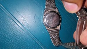 Citizen eagle 7 gold tone watch.