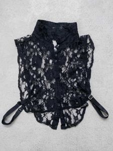Black Lace Collared Blouse Insert