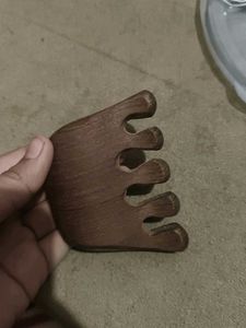 wooden com
