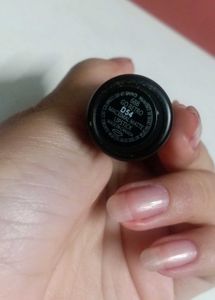 this is a mac lipstick as u can see