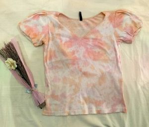 Cute Tie-Dye Puff Sleeve Top