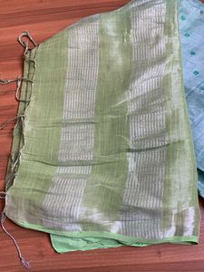 A Pretty Saree With Blouse