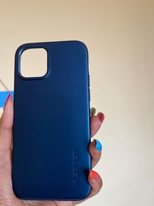 Spigen Iphone 12 Phone Cover