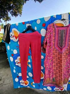 Ethnic Kurta Set &amp; Leggings