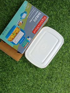 Reusable Lunch Box with Spoon