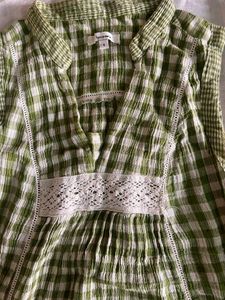 Sale !!!Bossini Green Checkered Top