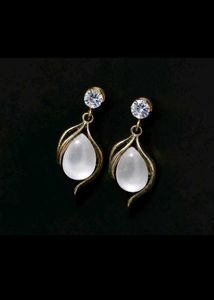 Elegant Teardrop Stone Earrings