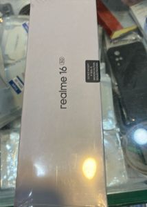 Realme 16 White 8/256 Smartphone