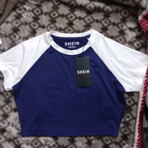 S size Navy &amp; White Cropped Raglan Tee