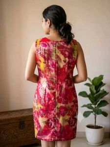 Vibrant Floral Print Sleeveless Dress