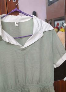 Chic Mint Green &amp; White Layered Top