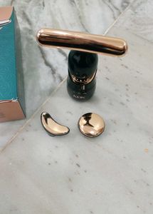 KDK 4D Lifting Massager + FREE Derma Co Serum