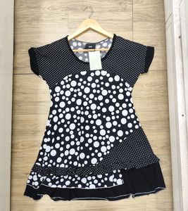 H&amp;M Ruffle Dress Style Long Top - Size (M)
