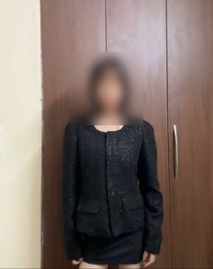 Chic Textured Black Blazer