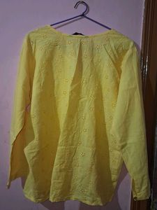🌼Cute Pastel Yellow Top