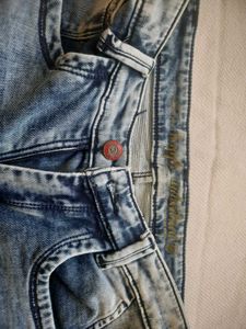 Stylish Acid Wash Jeans