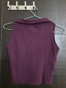 Sleeveless Collared Crop Top