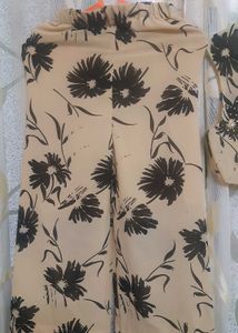 FREE Baniyan With Floral Print Matching Set.