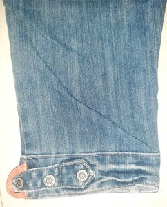 🤍 Y2K Inspired Style Vintage Blue Denim Capri