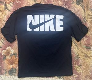 Nike Black T-Shirt (cropped)