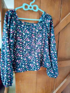 Floral Print Square Neck Top