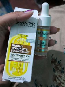 Garnier Bright Complete Booster Serum