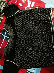 Beautiful Stitch Radiment Blause