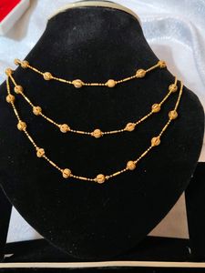 3 Layer Chain With Gold Moti