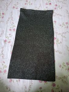 SALE‼️‼️‼️Sparkly Midi stretchable skirt