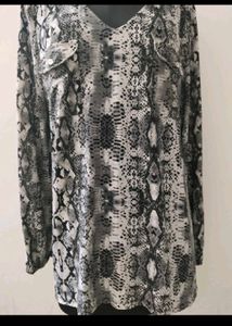 Animal Print V-Neck plus size Top