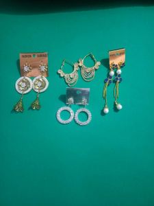 Pack of 4 Stylish Fashion Earrings for Women |