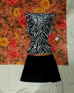 Y2K cowl neck animal print top