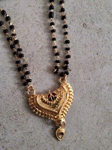 "Mangalsutra"Elegant Black &amp; Gold Jewellery Set