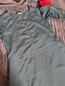 Elegant Green Top