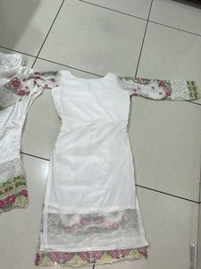Elegant White Embroidered Kurta Set