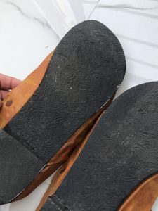 Leather Kolhapuri Chappals
