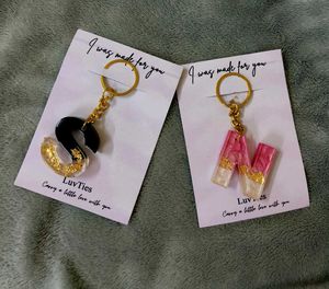 Resin key chain