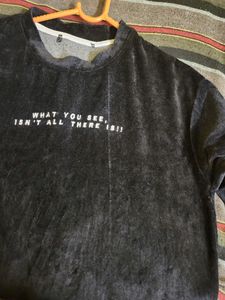 VELVET BLACK T-shirt
