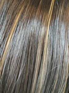 Hair Extensions Brown Colour Mix With Highlight