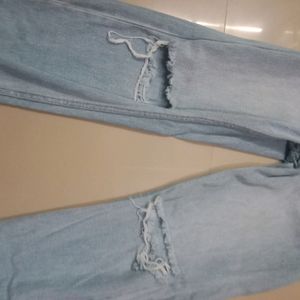 Wide Leg Torn Jeans