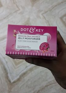 Dot & Key Dragon Fruit Jelly Moisturizer