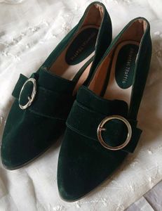 New] Moss green velour pumps ORiental Traffic