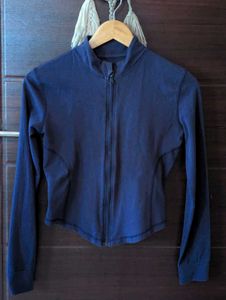 CAVA sculptor jacket