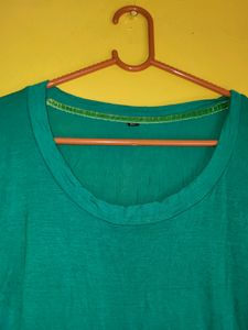 Green Tshirt Or Inner