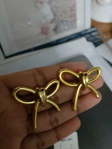 Gold Tone Coil Bangles &amp; Bow Earrings Set