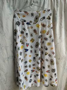 Unique Bug Print Skirt long