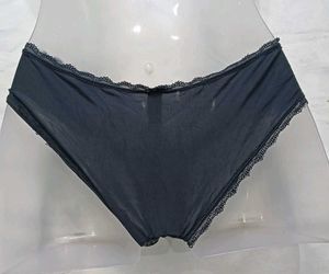 🪔 Black Lace Trim Briefs