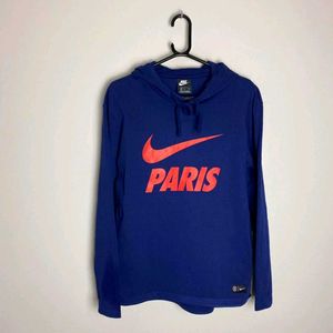 Nike Paris Hoodie 🇩🇪