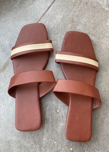 Stylish Brown &amp; Cream Slides