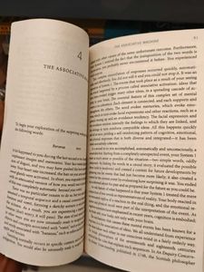 Thinking, Fast and Slow - Daniel Kahneman